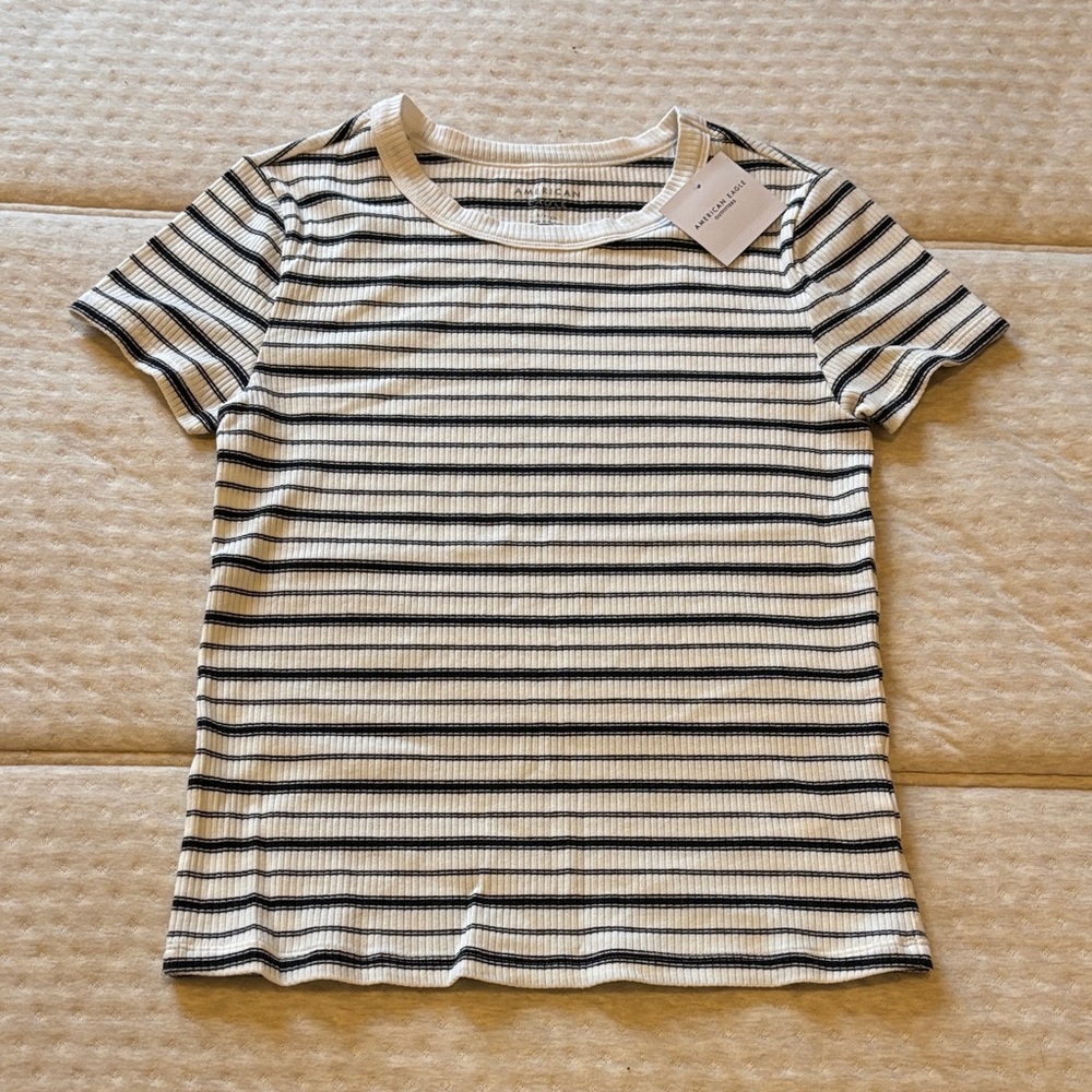 American Eagle Girls Black and White Ribbed Top